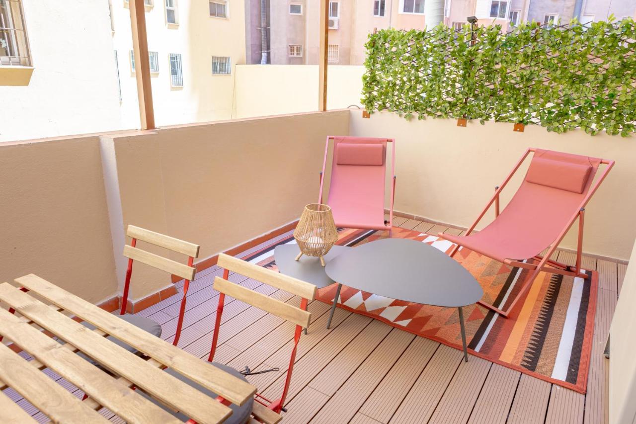 Teatro Suites Malaga Playa Exteriör bild