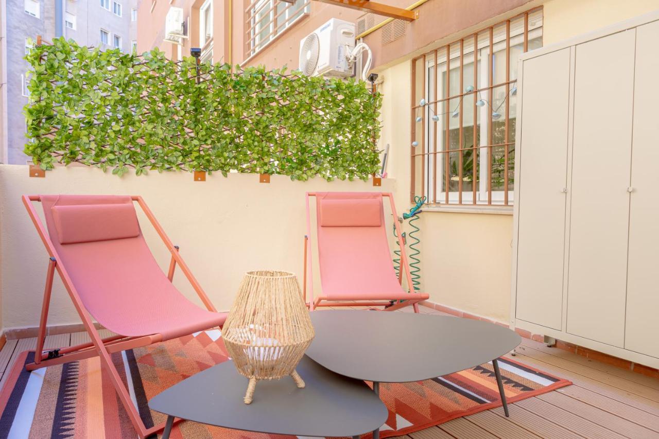 Teatro Suites Malaga Playa Exteriör bild