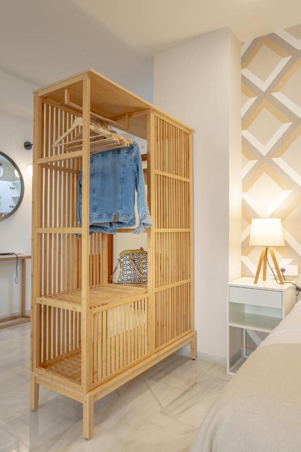 Teatro Suites Malaga Playa Exteriör bild