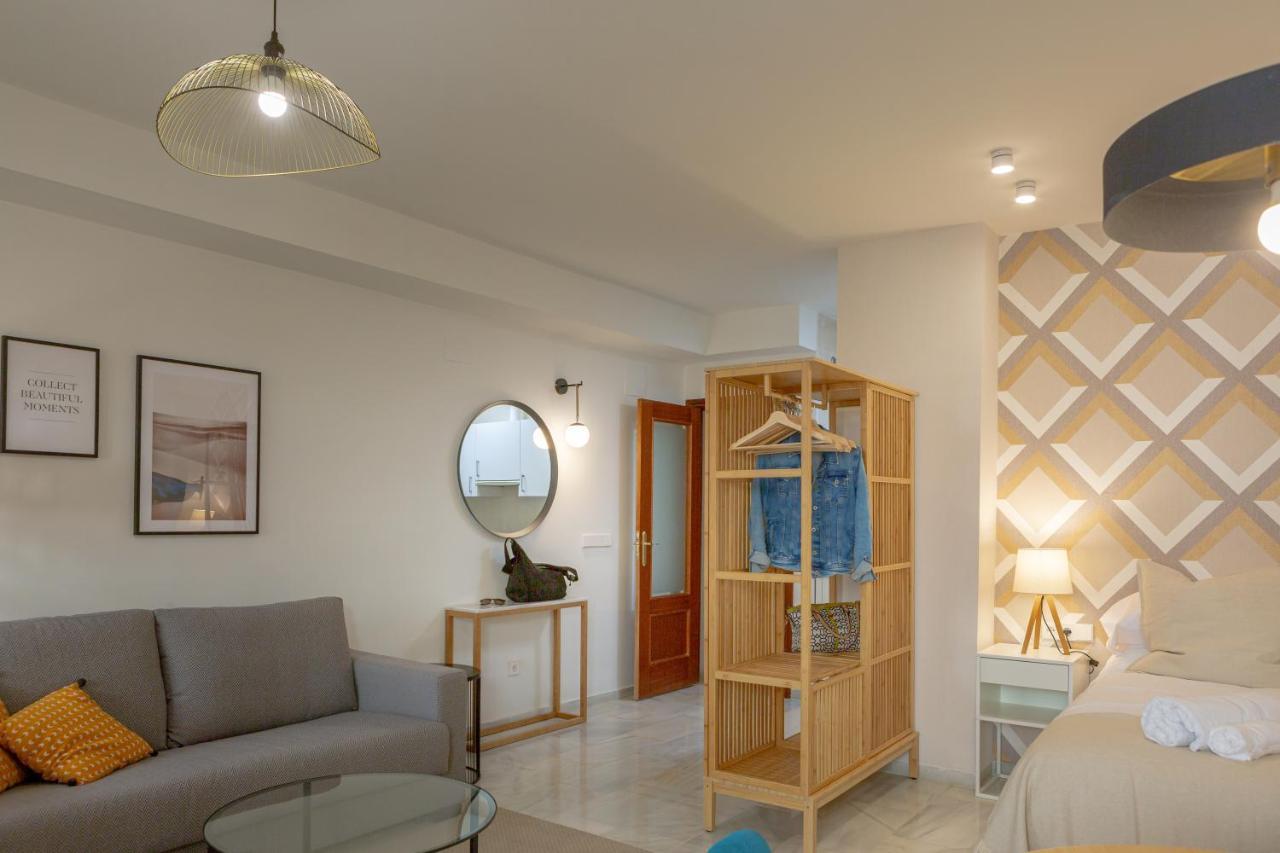 Teatro Suites Malaga Playa Exteriör bild