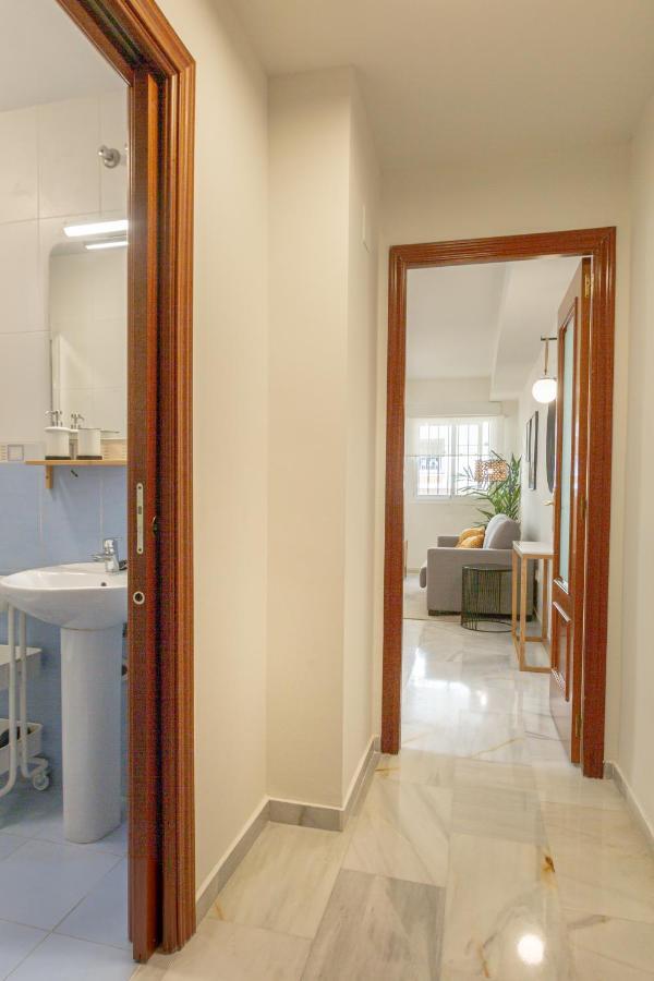 Teatro Suites Malaga Playa Exteriör bild