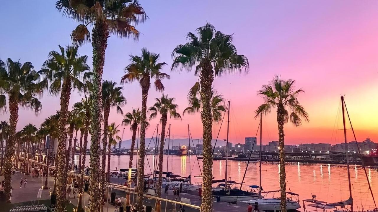 Teatro Suites Malaga Playa Exteriör bild