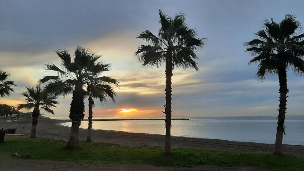 Teatro Suites Malaga Playa Exteriör bild